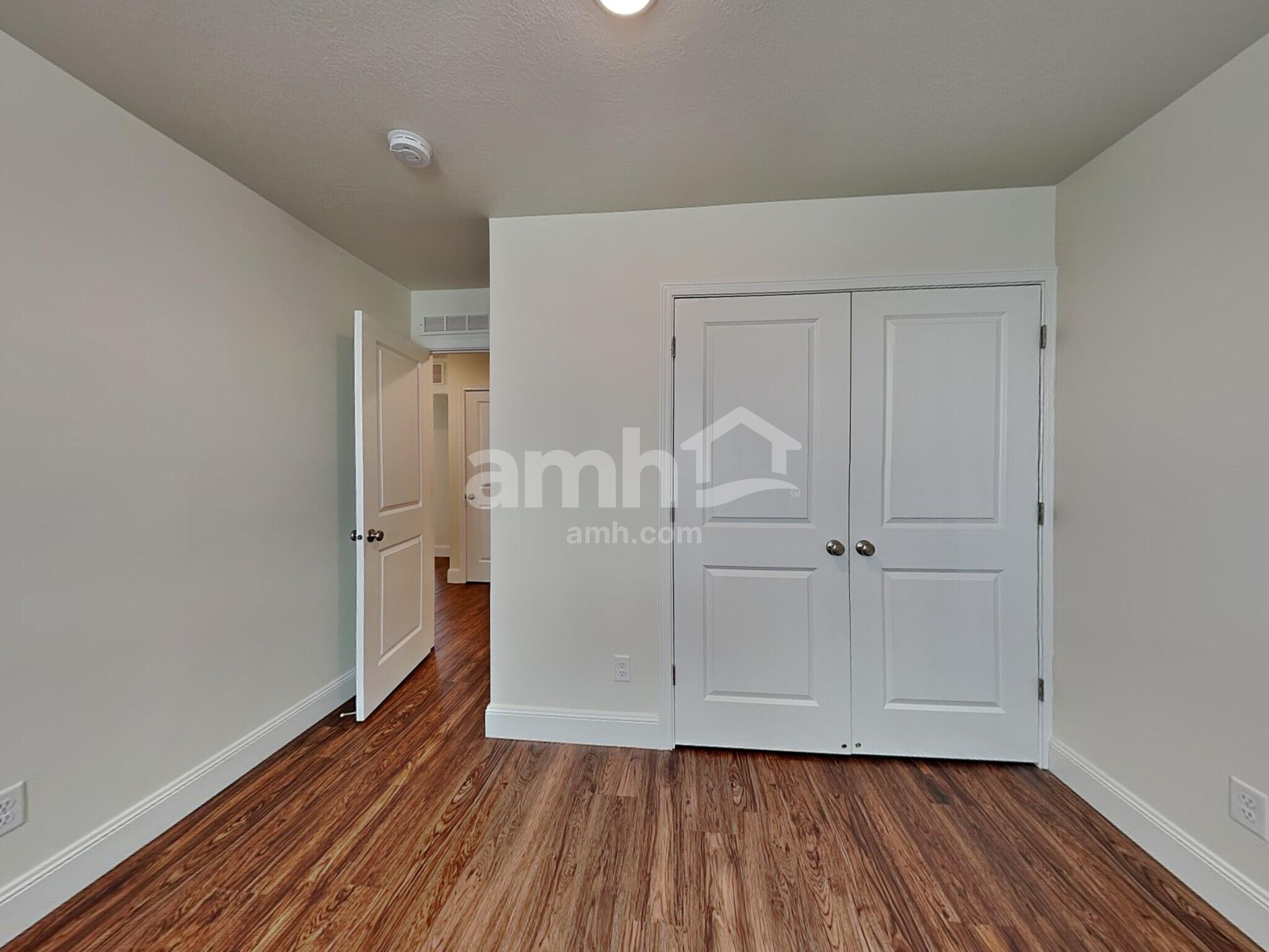 Building Photo - 2704 W 3340 S
