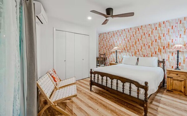 Building Photo - 2364 Willard Rd