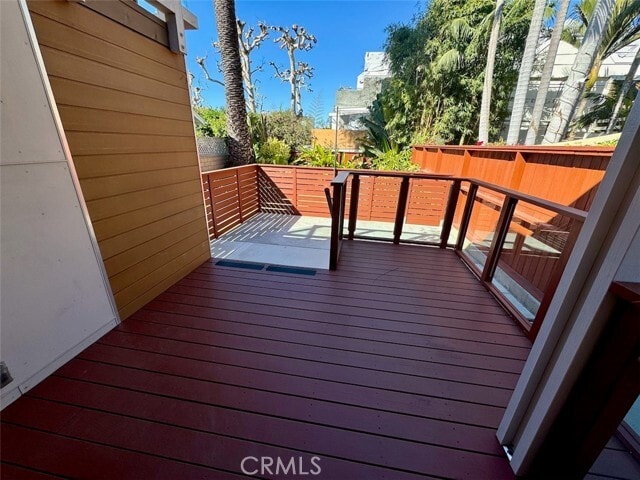 Building Photo - 270 Pearl St