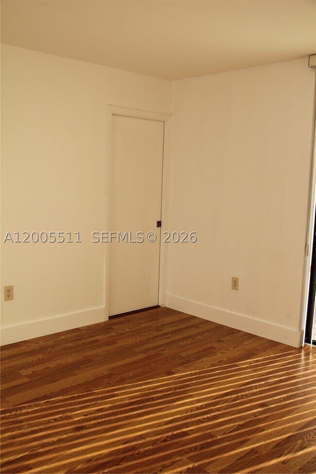 Building Photo - 8700 SW 133rd Ave