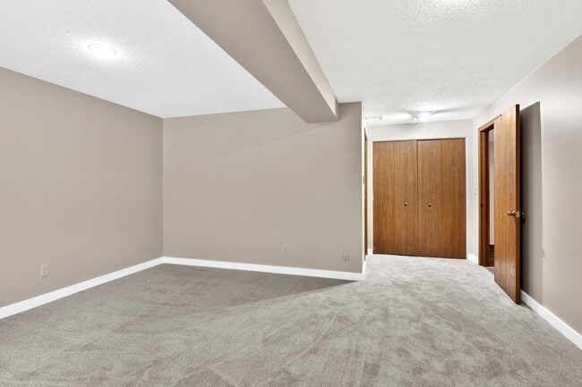 Building Photo - 3463 Blackwood Dr