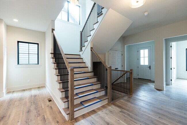 Building Photo - 871 Rosemary Gdns