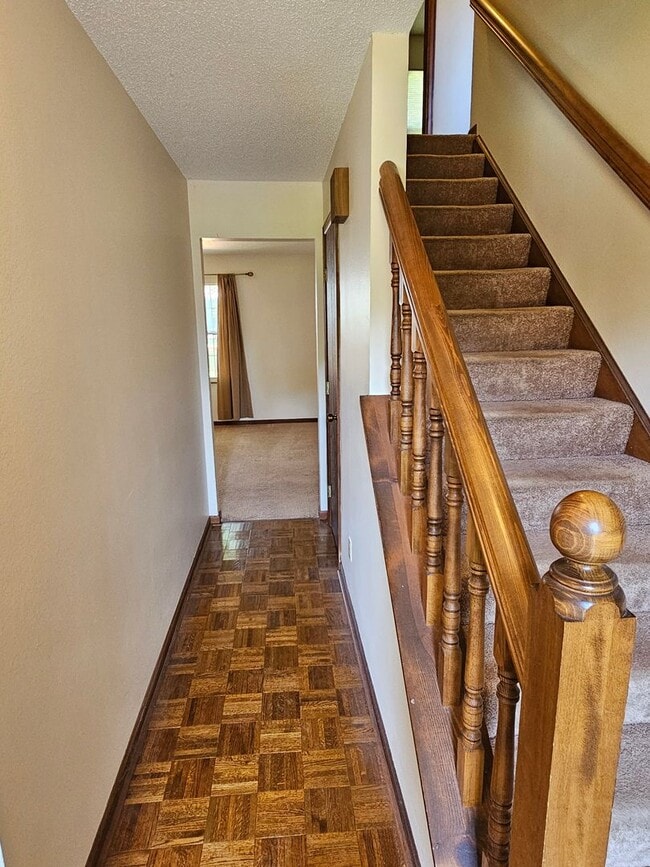 Building Photo - Two Bedroom Condo