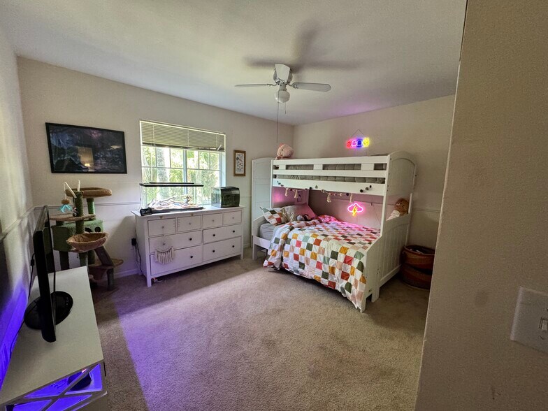 Building Photo - 6556 Emerald Dunes Dr