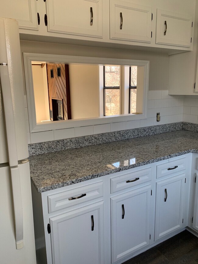 Building Photo - 1304 Aspen Way