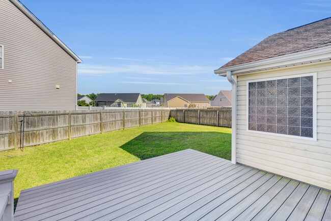 Building Photo - 201 Quincy Ct