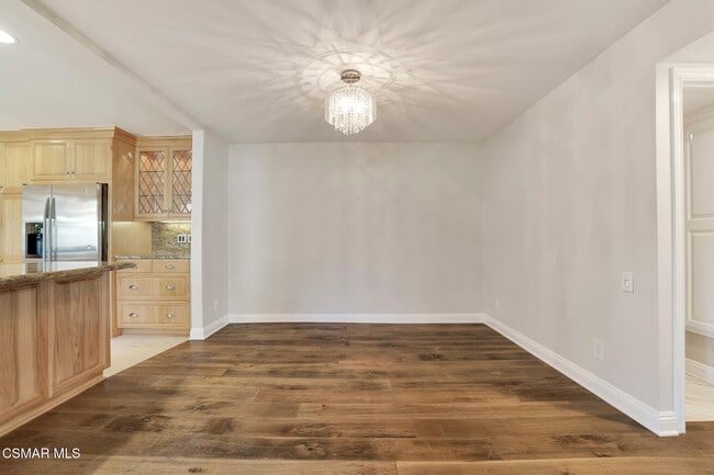 Building Photo - 2995 Dogwood Cir