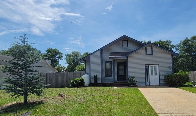 Primary Photo - 2520 Quail Forest Dr