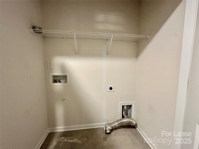 Building Photo - 1210 Leno Ln