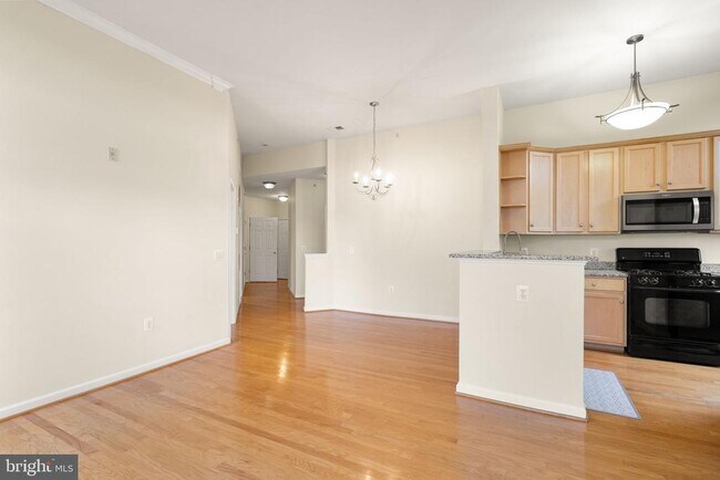 Building Photo - 3840 Lightfoot St