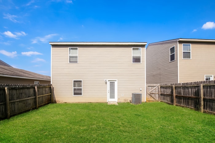 Building Photo - 321 Counter Point Dr