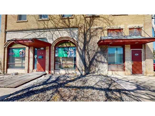 Building Photo - 542 Benson Ave SW