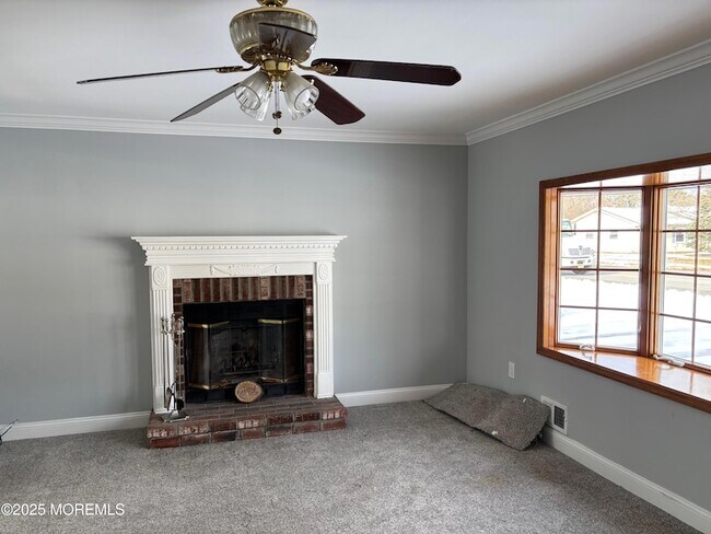 Building Photo - 148B Bayshore Drive Unit B