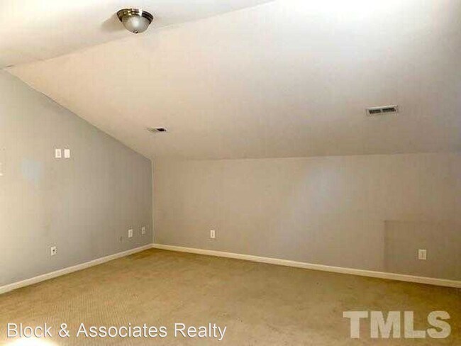 Building Photo - 3 br, 3 bath House - 1807 Hackney Ln