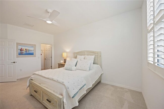 Building Photo - 10817 Tarflower Dr