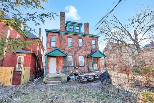 Building Photo - Charming 3 Bedroom, 1 Bath Home for Rent -...
