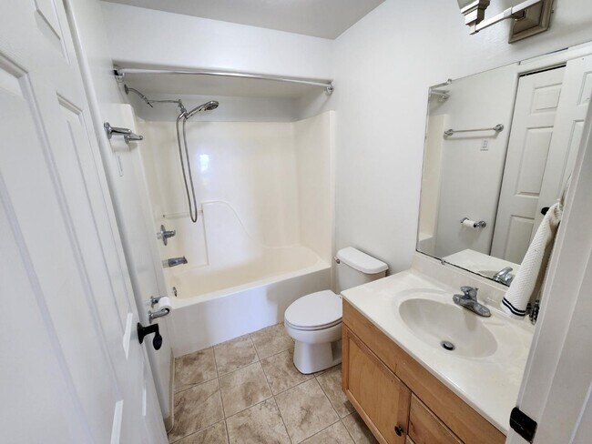 Building Photo - 41385 Ptarmigan Heights Dr