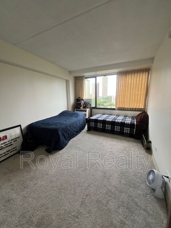 Building Photo - 2333 Kapiolani Blvd