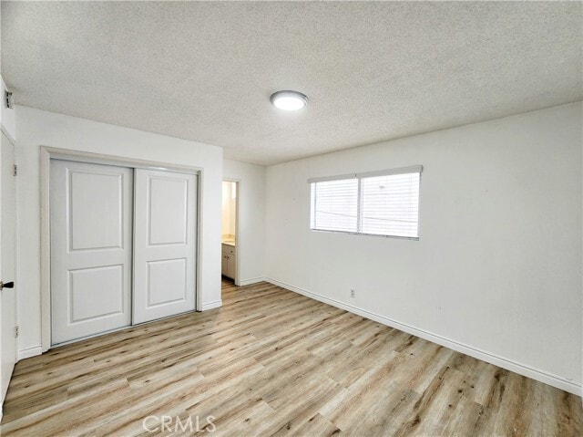 Building Photo - 326 10th Pl