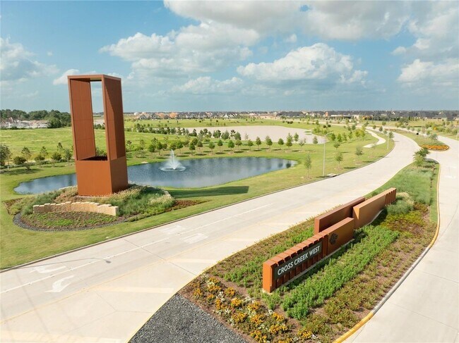 Building Photo - 30939 Radke Ests Dr
