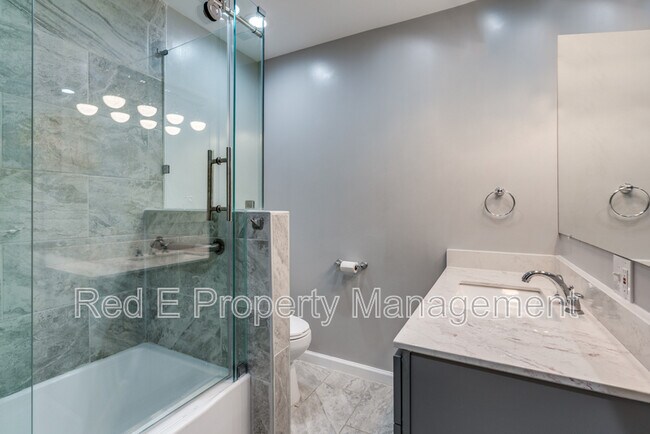 Building Photo - 406 Sea Willow Dr