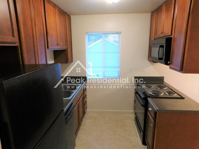 Building Photo - Fig130