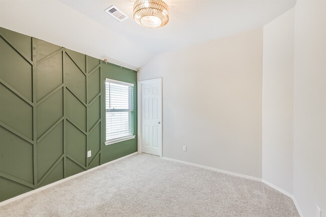 Building Photo - 2135 Twisted Cedar Ct