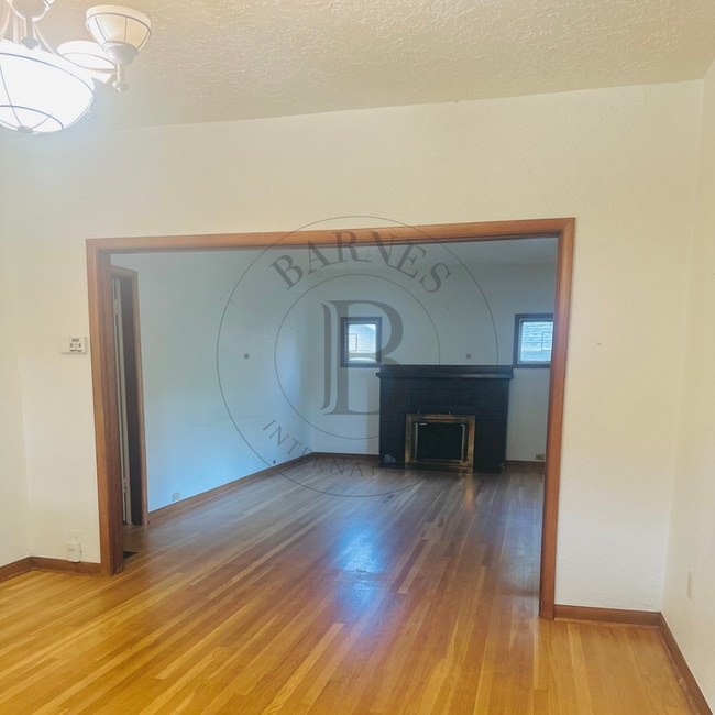 Building Photo - 3905 NE 16th Ave