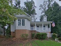 Building Photo - 204 Kemsing Rd