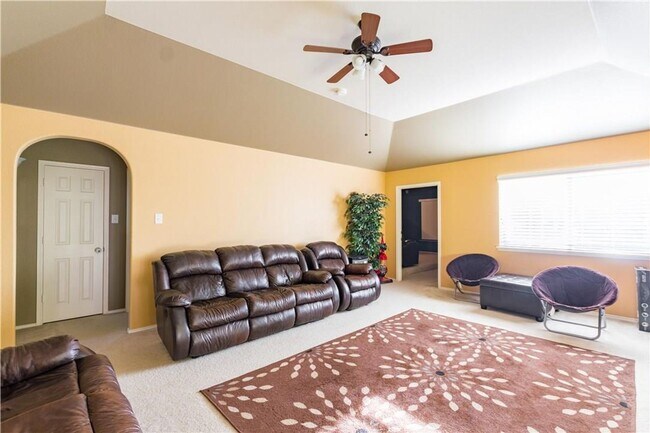 Building Photo - Beautiful Frisco ISD (FISD) home in a Five...