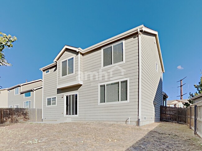 Building Photo - 1776 Riverwalk Pky