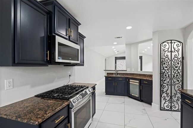 Building Photo - 9811 Texas Cut Ln
