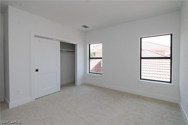 Building Photo - 7968 Cordoba Pl