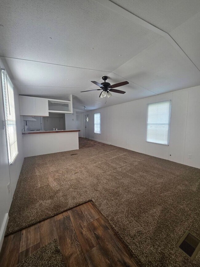 Building Photo - 701 Trollingwood-Hawfields Rd. lot 3