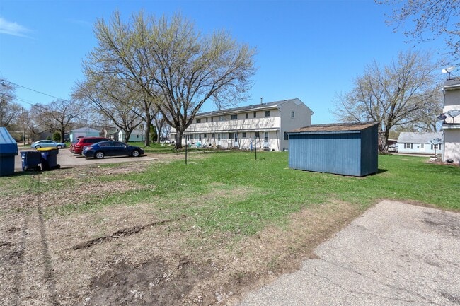 Building Photo - 1034 2nd Ave E