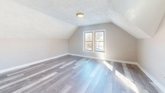 Building Photo - 3 Bedroom House - Old Brooklyn, Cleveland