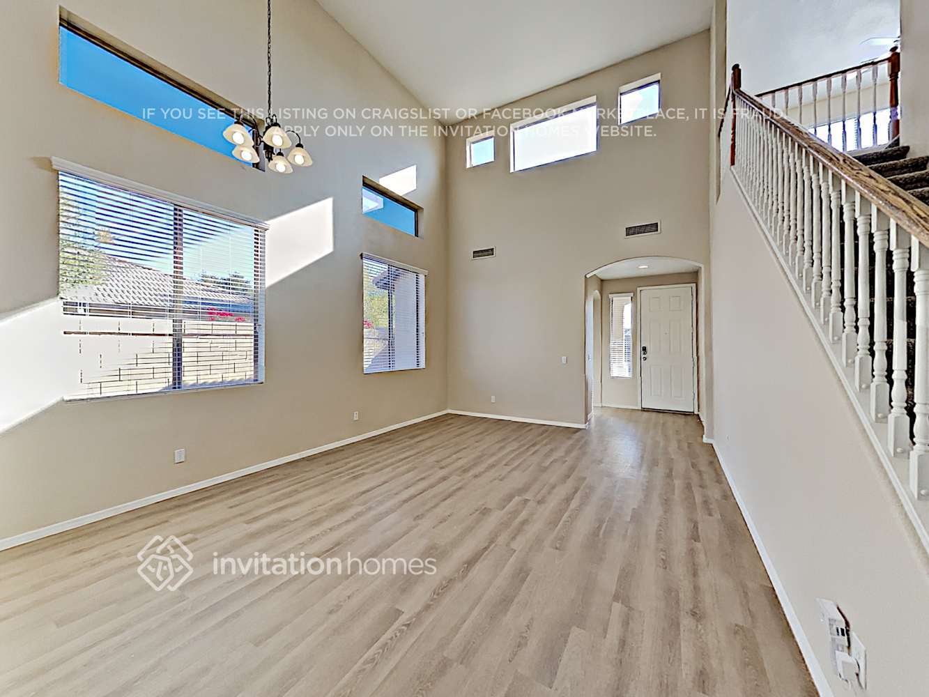 Building Photo - 244 S 124th Ave
