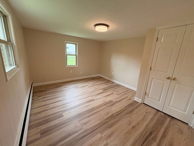 Building Photo - Newly Remodeled 2-Bedroom, 1.5-Bath Home