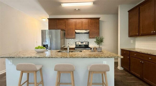 Building Photo - 3083 Cedar Glade Ln NE