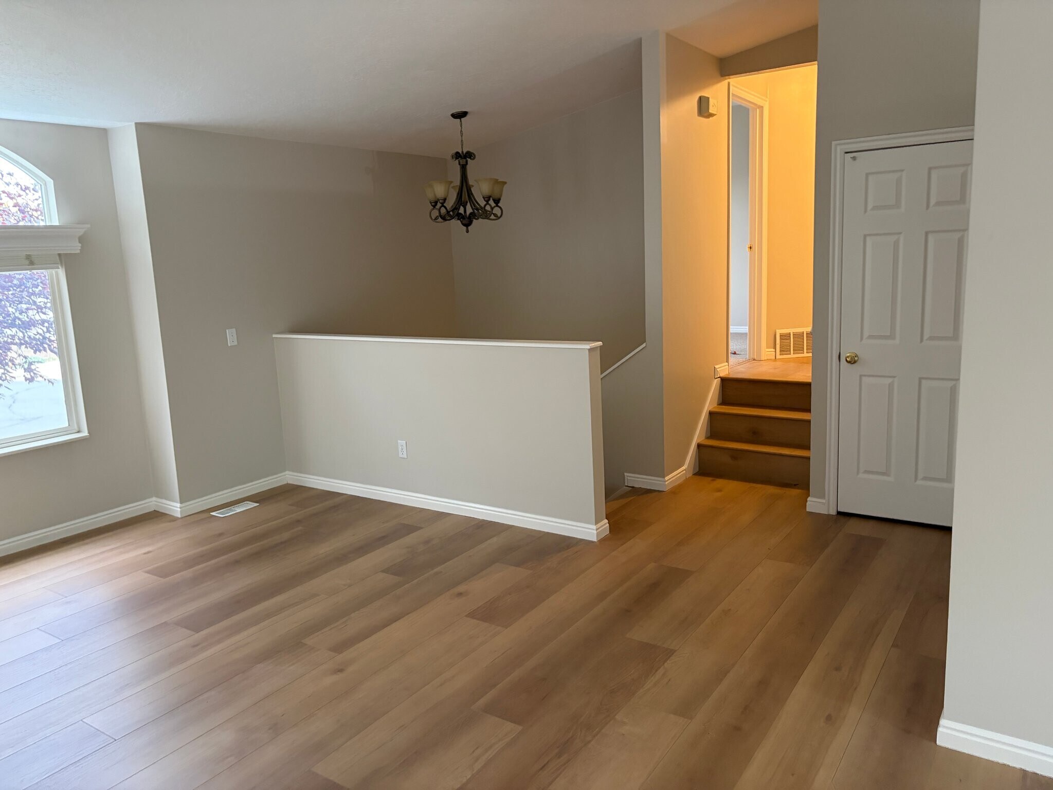 Building Photo - 482 S 1300 E