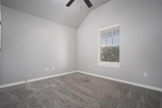 Building Photo - 508 NW 199th St