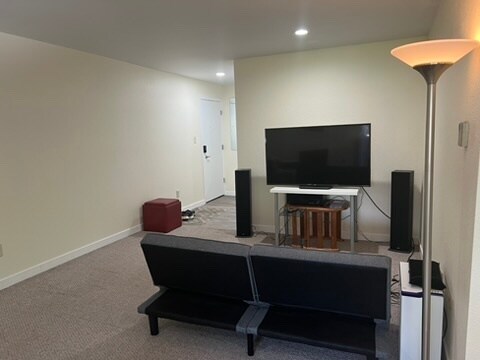 living room and entry - 2227 Canyon Blvd