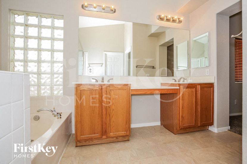 Building Photo - 7536 Catalina Harbor St