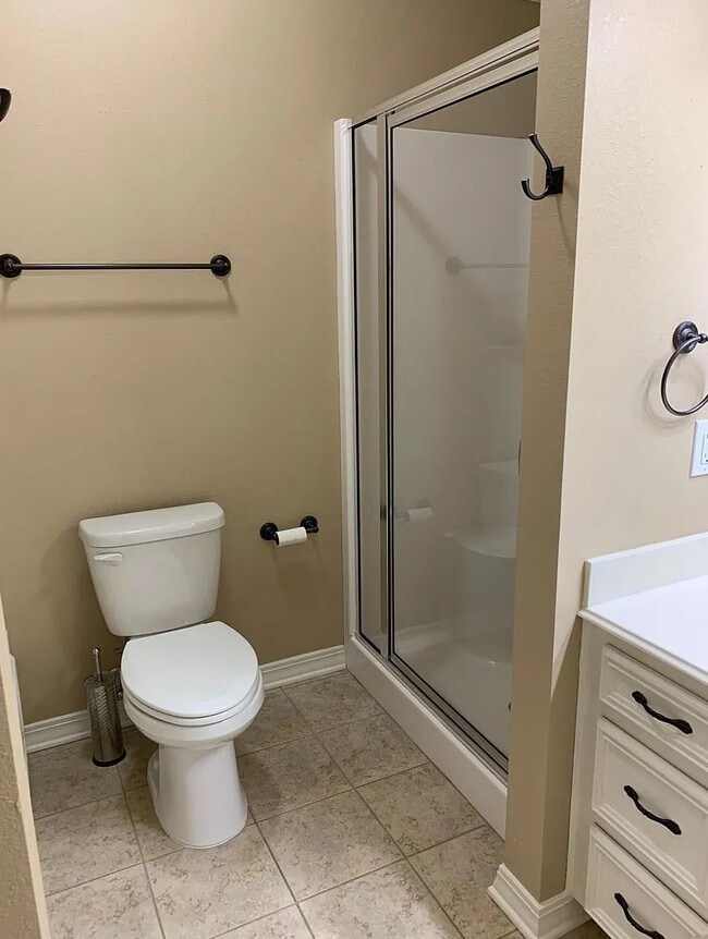 Building Photo - 2006 Wild Iris