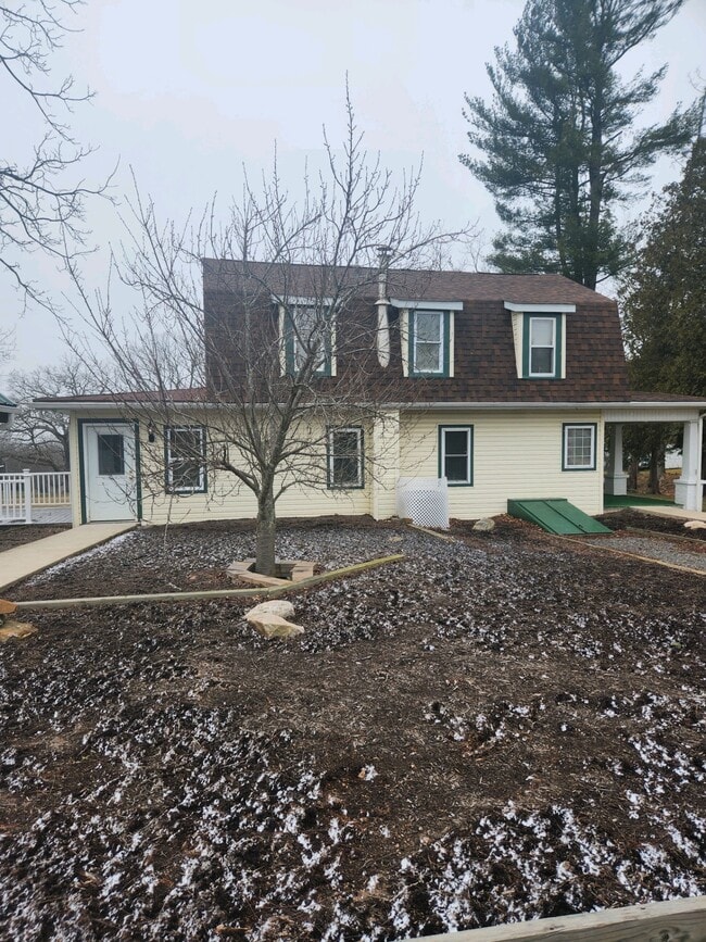 Building Photo - 717 Draketown Rd