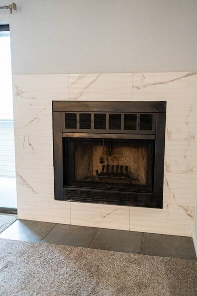 Building Photo - 16153 E Alaska Pl