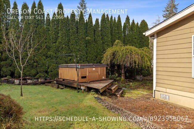 Building Photo - 2347 N Chinook Ln