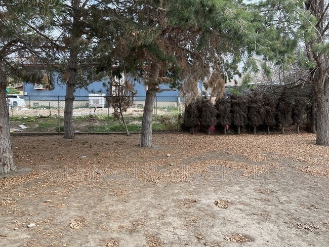 Building Photo - 786 Wilson Ave