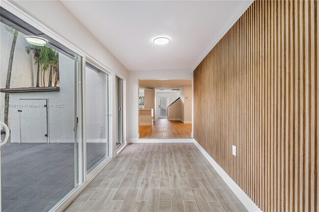 Building Photo - 14725 SW 107th Terrace