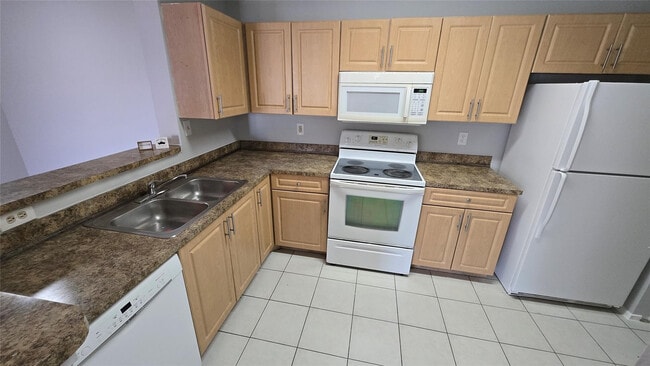 Building Photo - 11205 W Atlantic Blvd